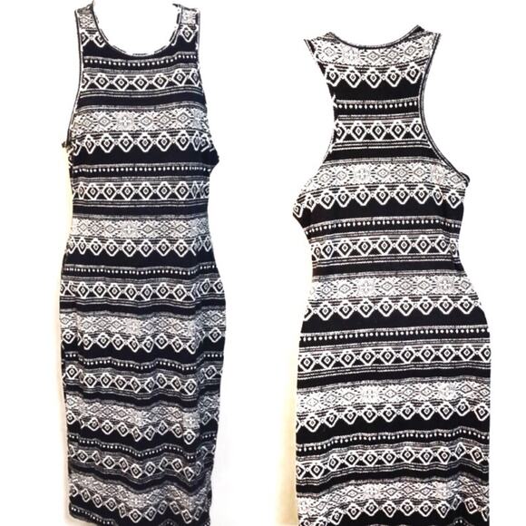 5/$25 Iris Alonso Aztec Racerback Maxi Dress Black and White Women's Size Medium - Picture 1 of 4